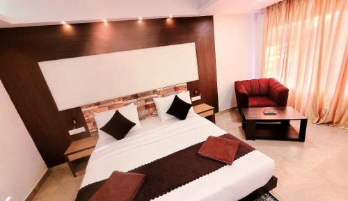 Standard King Room
