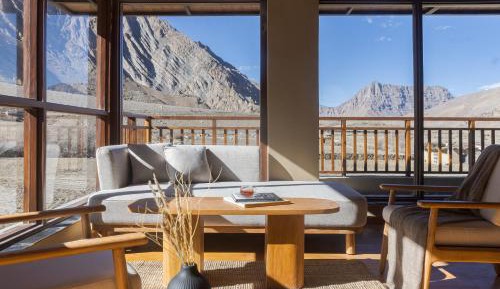 King Room with Mountain View