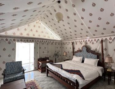 Tent