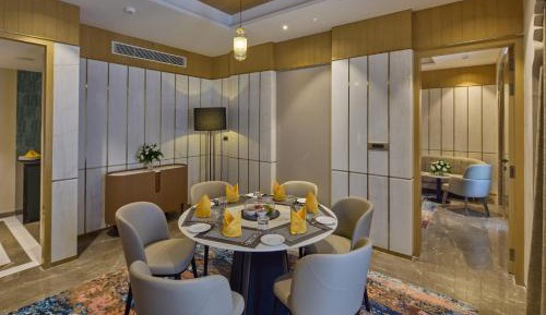 Presidential Suite