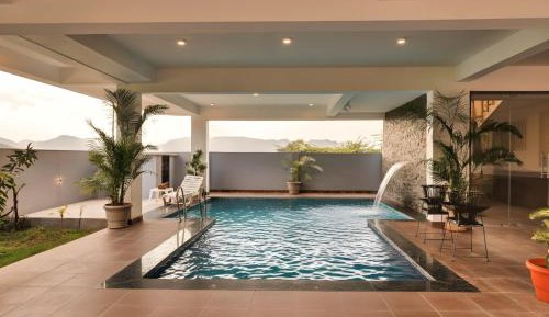 Five-Bedroom Villa