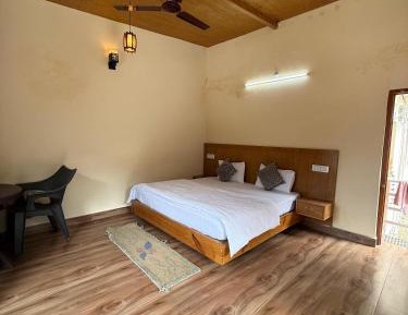 Double Room with Balcony
