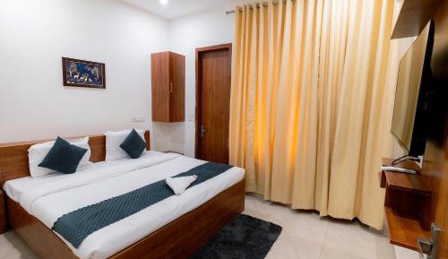 Deluxe Single Room