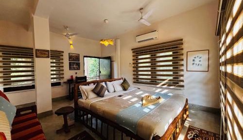 Deluxe Double Room with Balcony