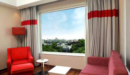 Presidential Suite With Taj View with 10% discount on food, beverages and laundry | 50% discount on spa until 5pm | 1+1 IMFL Happy Hours from 1pm to 5pm  (Henry's Pub Only) | Complimentary Bottle of wine