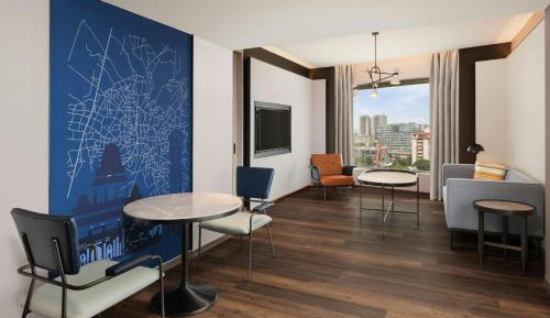 Signature King Suite with City View - Concierge Level -  20% Discount on Food & Drink, INR 500 SPA Credit per stay 