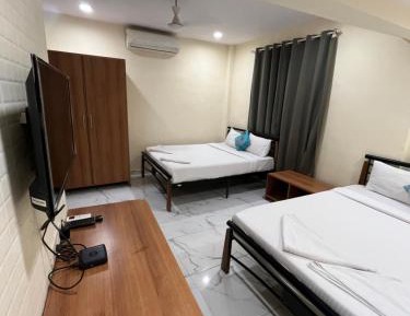 Double or Twin Room with Bathroom