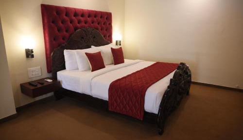 King Suite with Balcony
