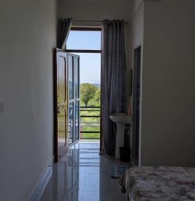 King Room with Mountain View