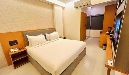 Deluxe Junior Suite