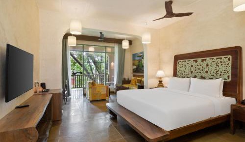 Heritage Room (with complimentary Kayaking and 20% off on Massage session) - Happy Hours (2+1) from 11 am to 8 pm on selected brands