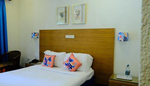 Deluxe Room with Sea View