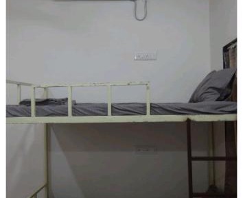 8-Bed Mixed Dormitory Room