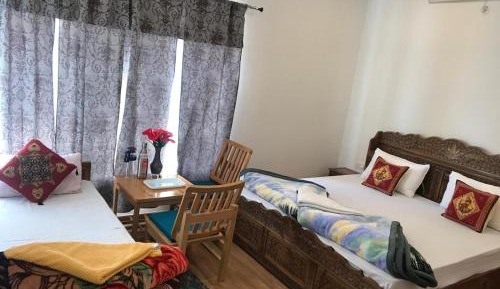 Comfort Triple Room with Shower
