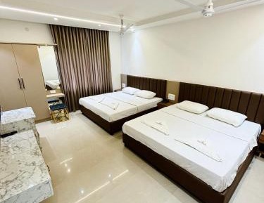 Luxury Quadruple Room