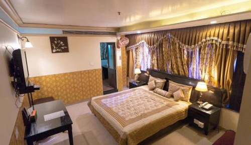 Queen Room