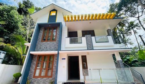 Four-Bedroom Vacation Home