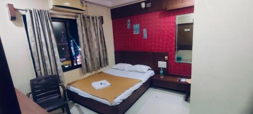 AC Deluxe Double Room