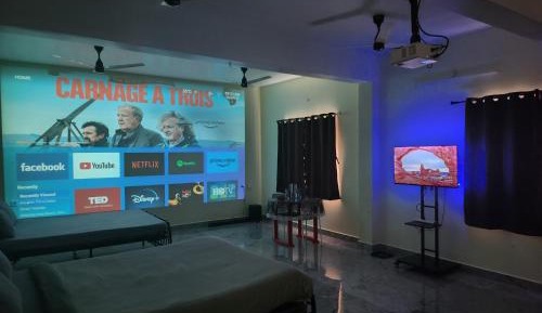 Superior Family Room