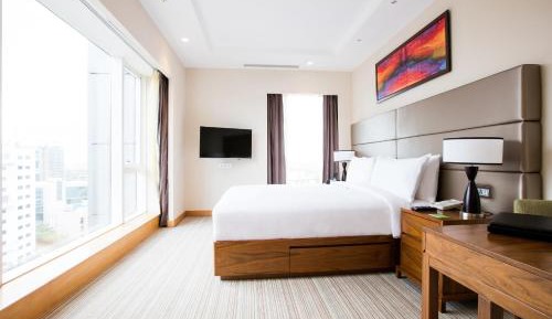 One-Bedroom Deluxe Apartment 
