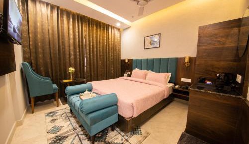 Executive Suite