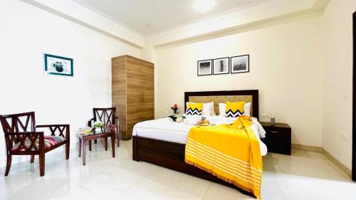 Studio Apartment