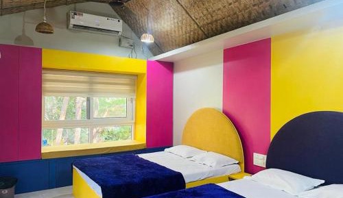 King Room with Mountain View