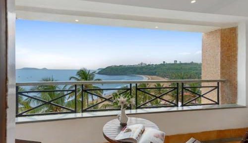 Corner Suite with Sea View - 15% Discount on Food & Beverages (Not Applicable on Room Service)