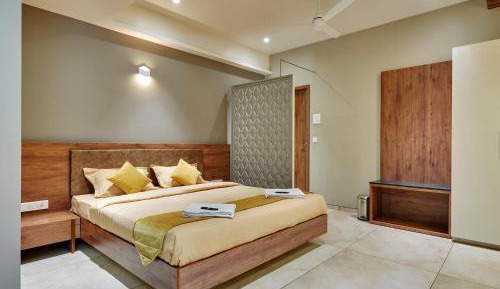 Deluxe Room Non AC	