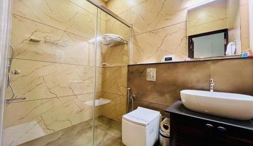Double Room with Pool View