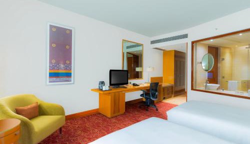 Executive Deluxe Twin Room 