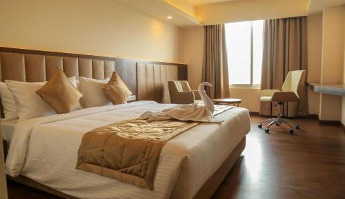 Deluxe Room (20% off on Two-way Airport/Railway/Bus Transfer)