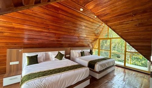 Family Suite with Balcony