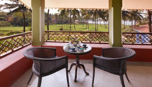 Luxury sea view With Balcony - King