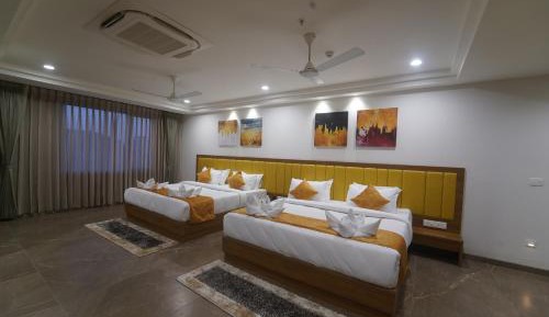 Deluxe Double or Twin Room