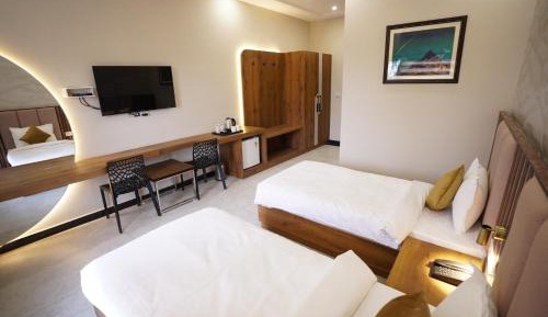Superior Double or Twin Room with Garden View