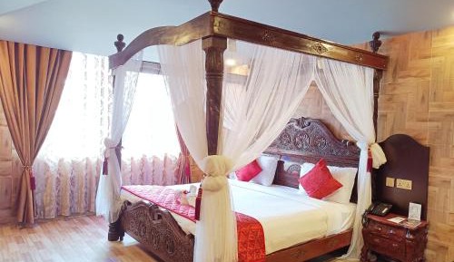 King Suite