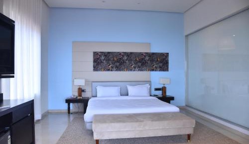 Junior Suite with Balcony