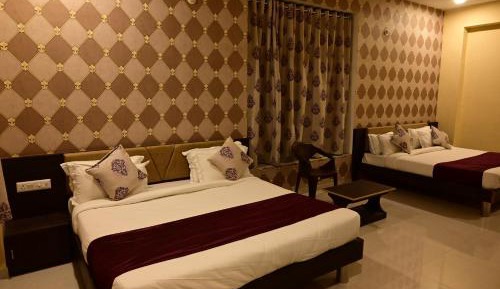 Deluxe Double Room with Balcony