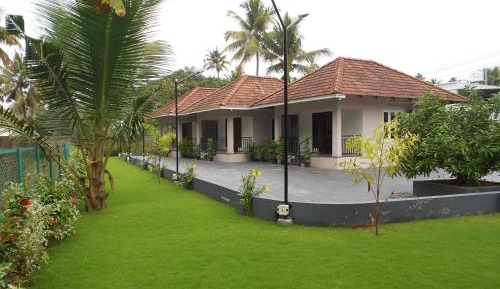 Deluxe Double Room with Extra Bed