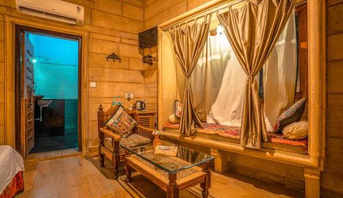 Deluxe Double Room with Castle View