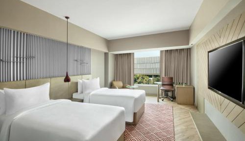 Executive Room with 20% discount on food & beverage