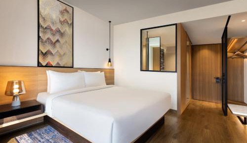 Standard Queen Room with City View with 50% discount on Buffet , 10% off on Airport Transfers , Laundry and Happy Hours on beverages enjoy 1+1 offer on select beverages