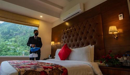 Rohtang Suite
