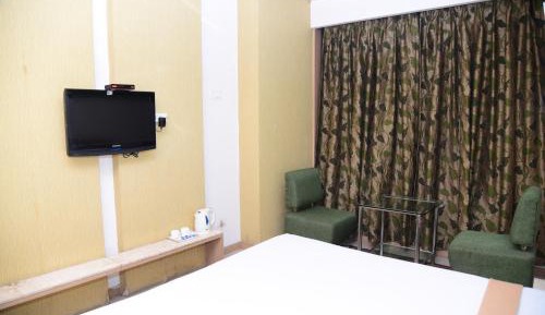 Large Double or Twin Room