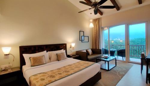 Classic Deluxe King with 20% off on Session on Spa , Food & Beverages and complimentary Access to Water Park Rides