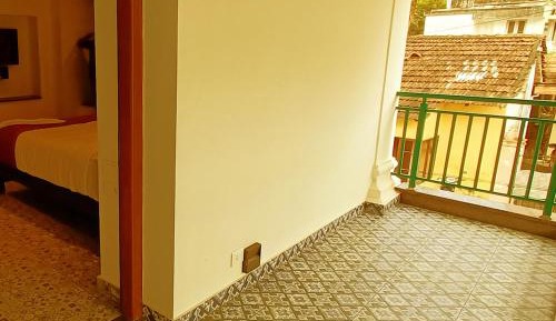 Viceroy Room with Complimentary Welcome Drink & Chef's Amenities on arrival  
