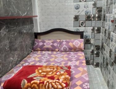 Single Room with Private Bathroom