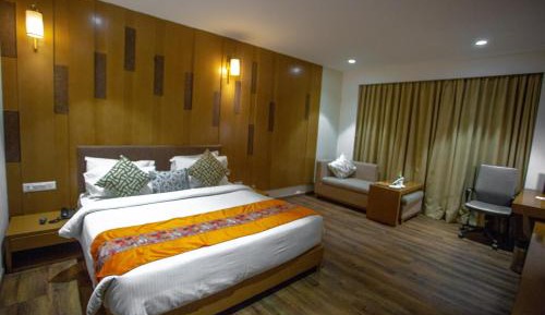 Standard King Room