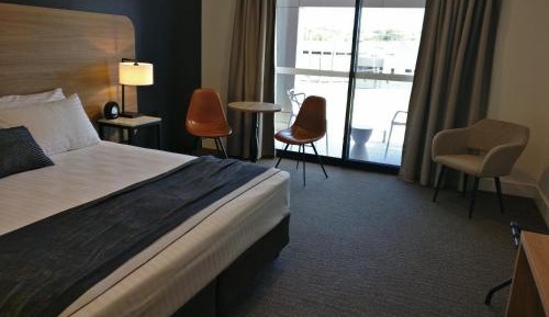 Executive King Room with Balcony